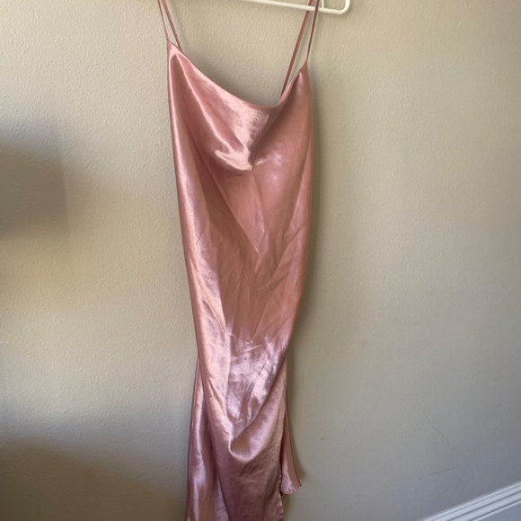 Selfie Leslie slip dress - Picture 3 of 5